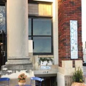 Meet your Posher, Robin